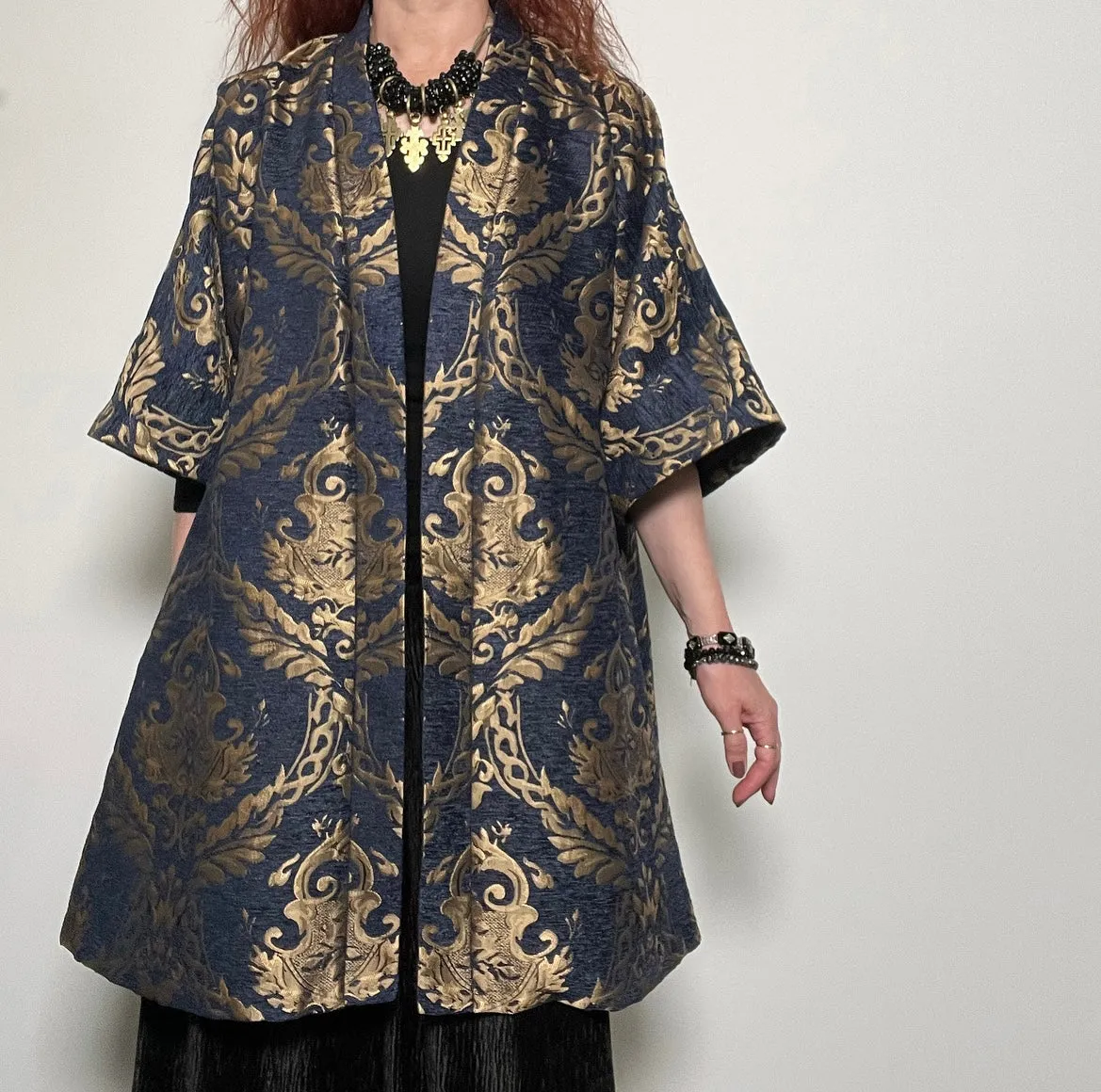 Audrey Swing Coat - Luxe royal jacquard