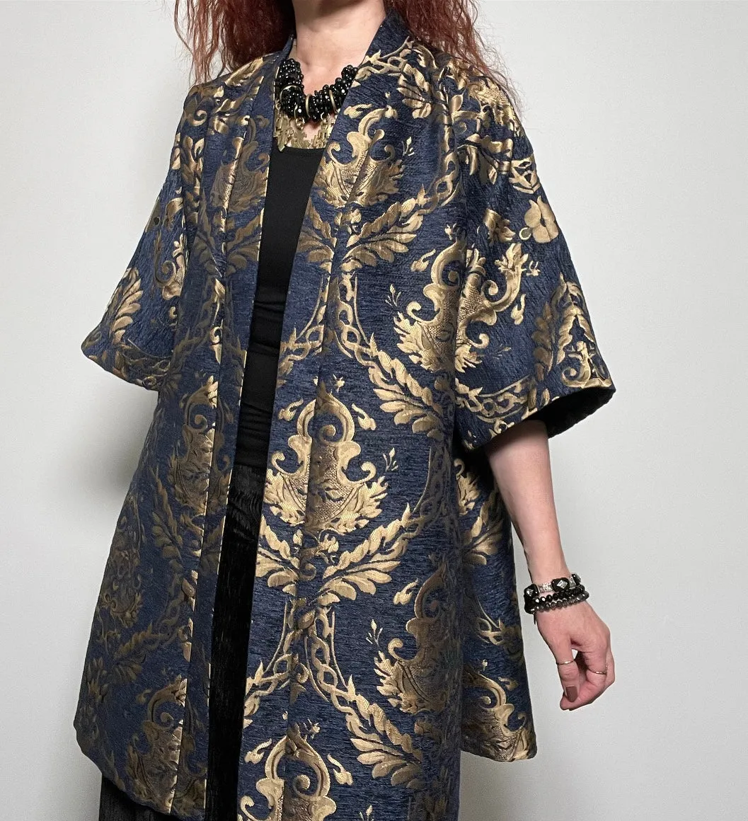 Audrey Swing Coat - Luxe royal jacquard