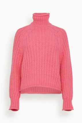 Ellis Crewneck Sweater in Tea Rose