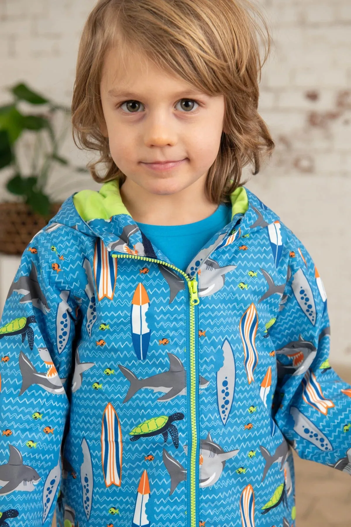 Light House Ethan Jacket - Shark Surf Print