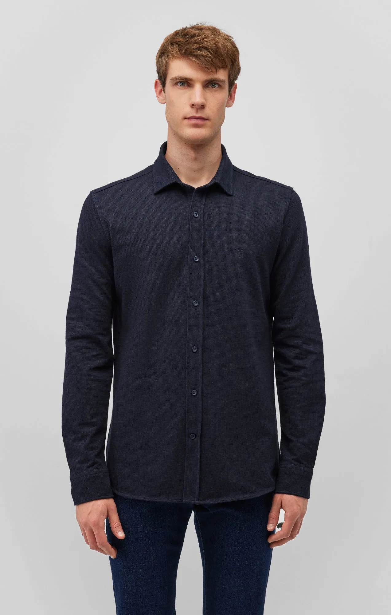 LONG SLEEVE BUTTON-UP SHIRT IN TOTAL ECLIPSE