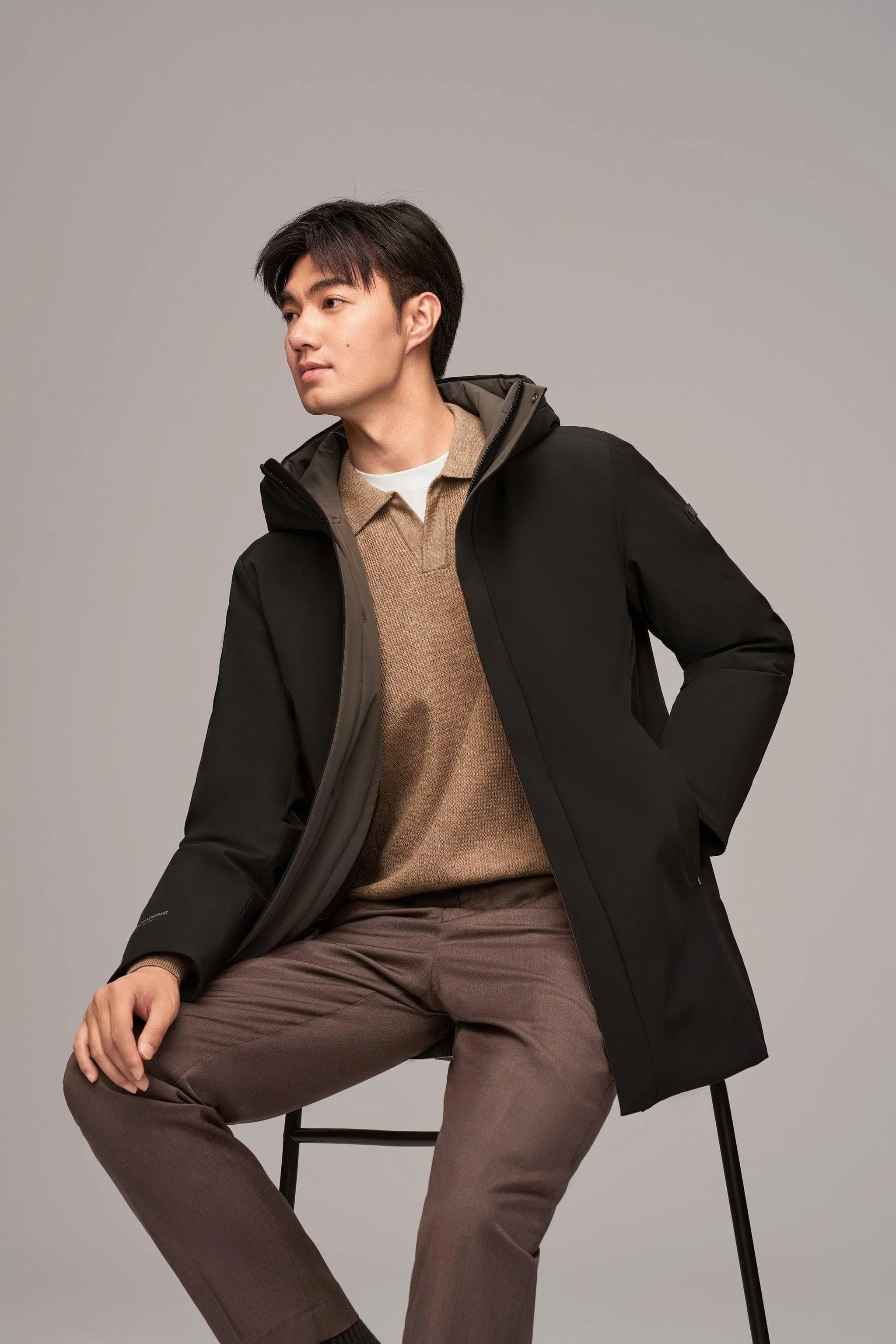 Men’s mid-length goose down coat