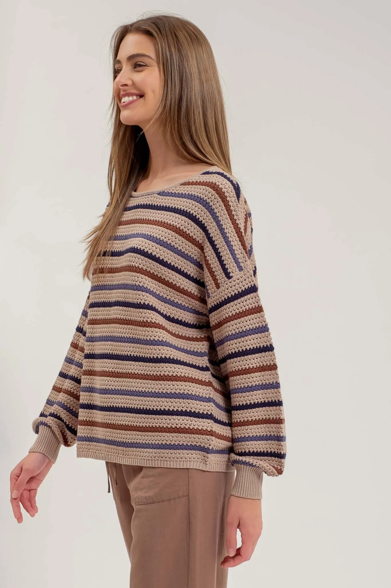 MULTICOLOR STRIPE CROCHET KNIT SWEATER