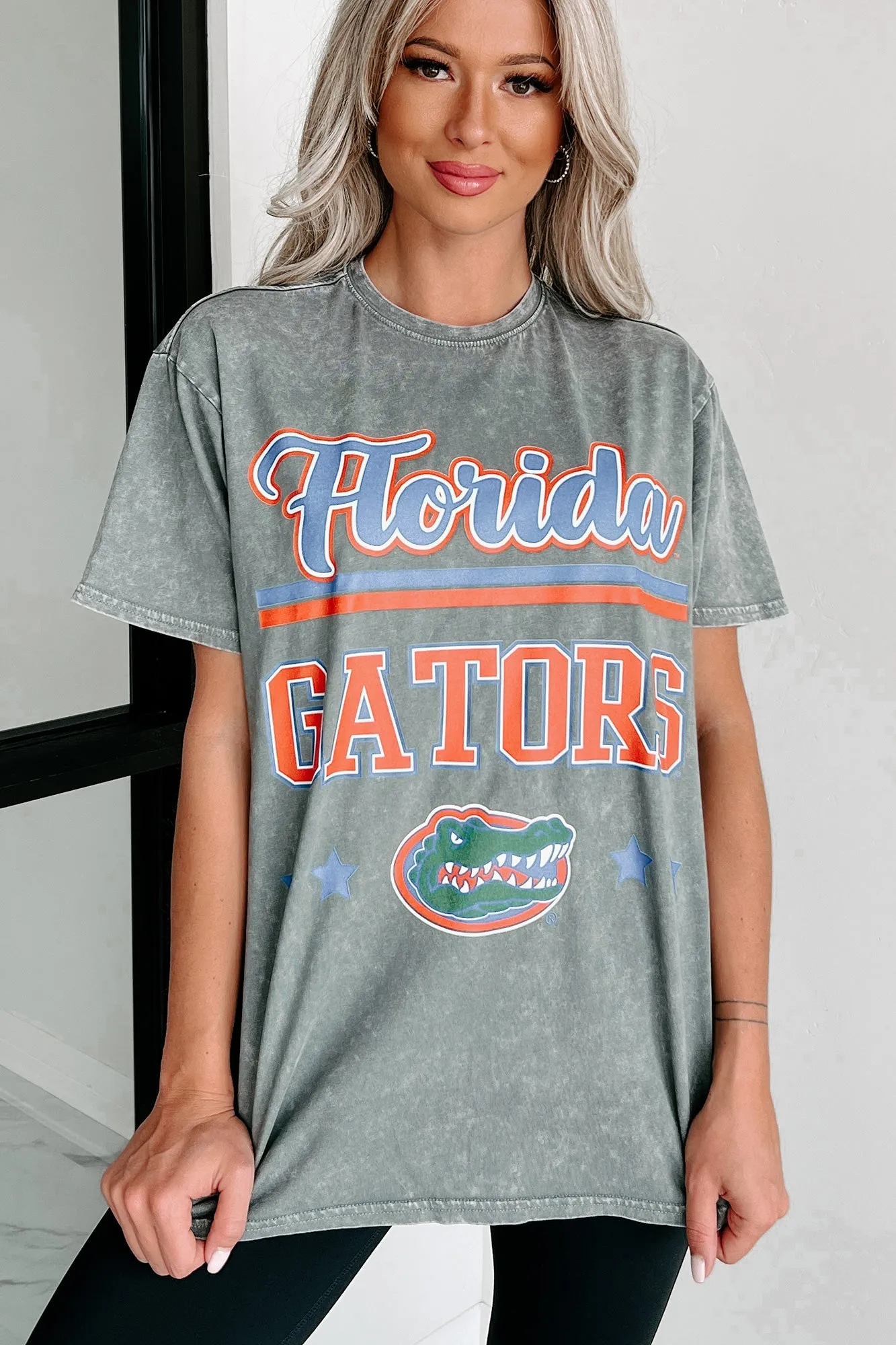 "Florida Gators" Mineral Wash Graphic T-Shirt (Grey)