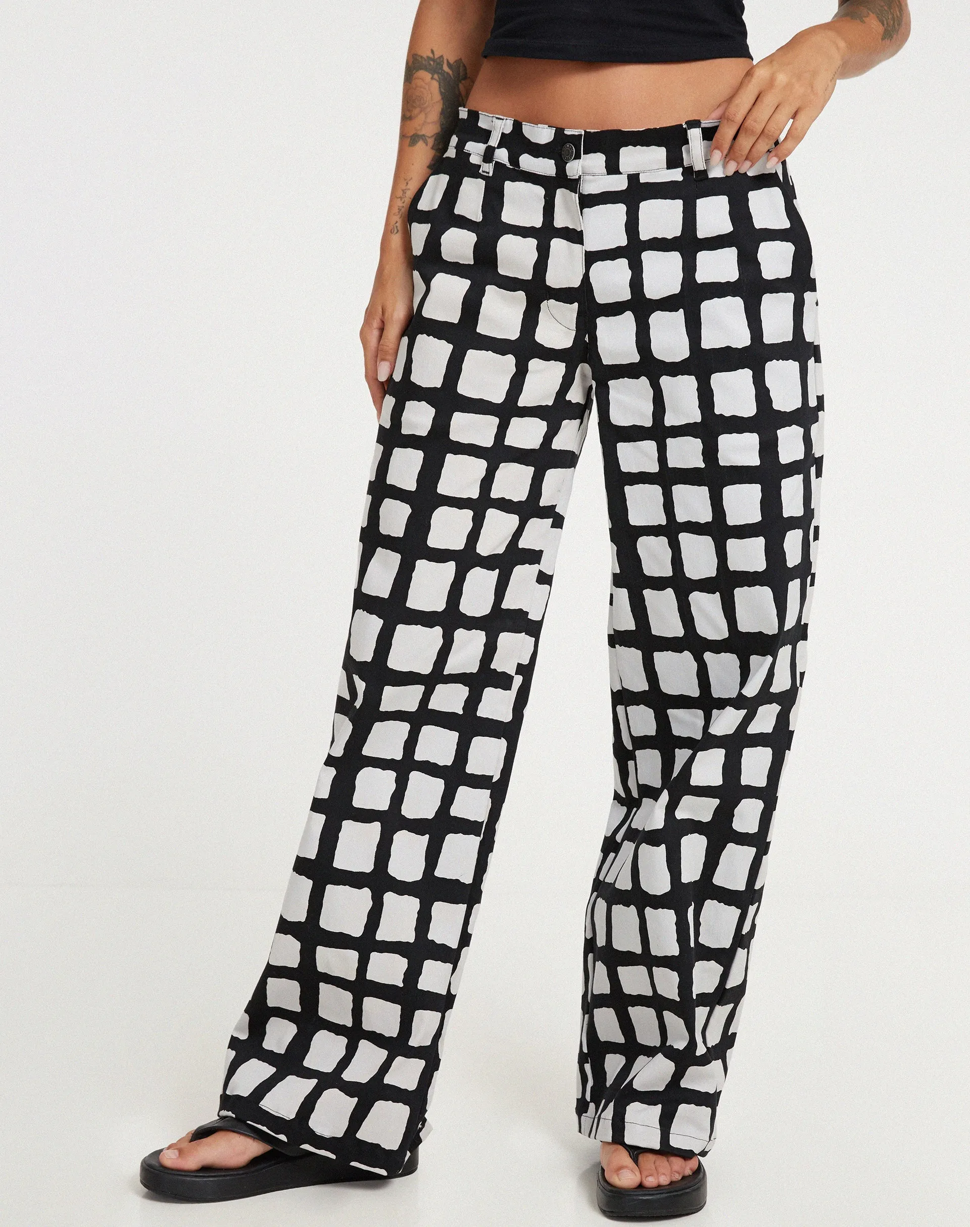 Suri Wide Leg Trousers in Mono Painted Check Black