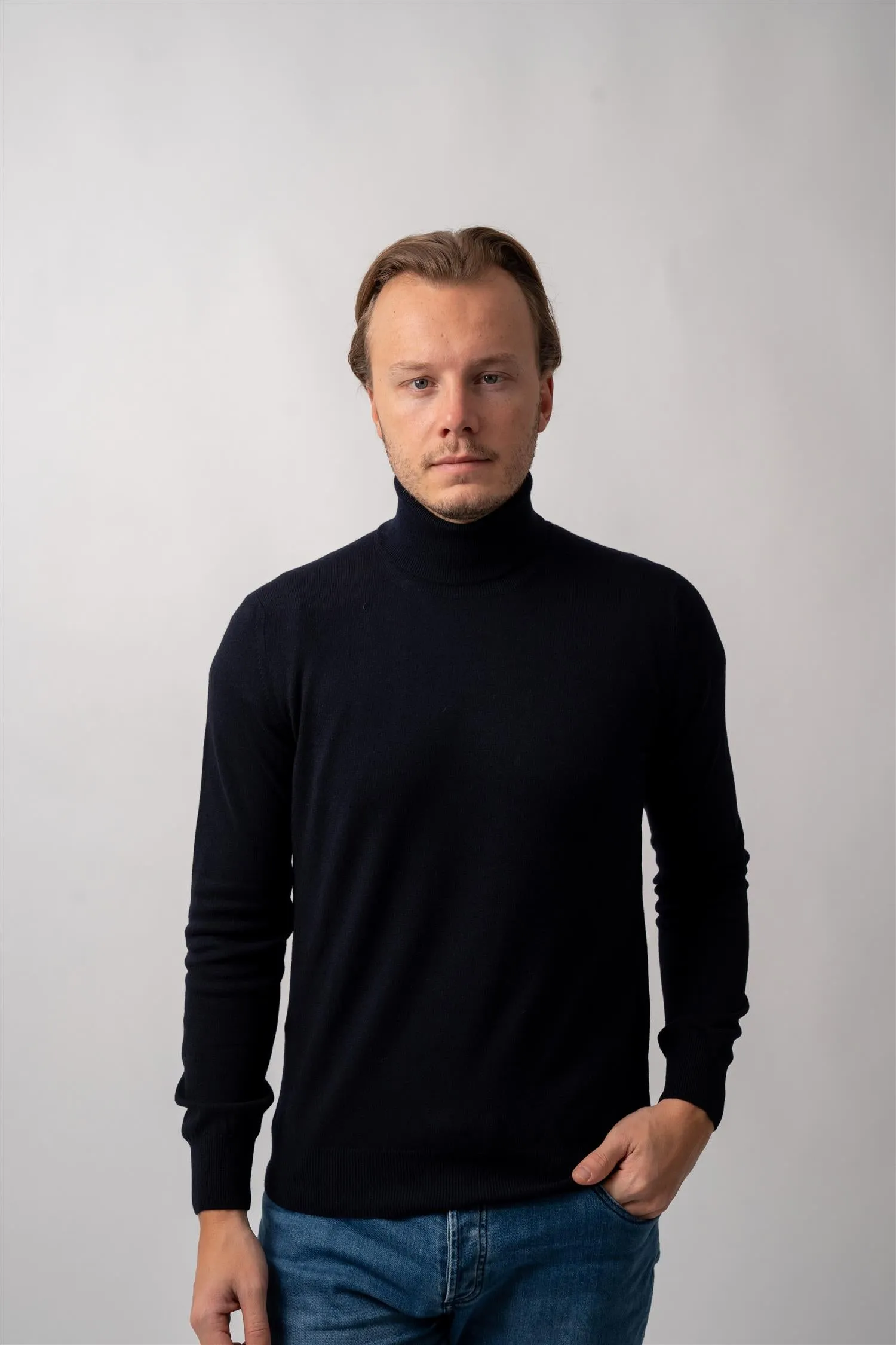 Turtle Neck - Navy