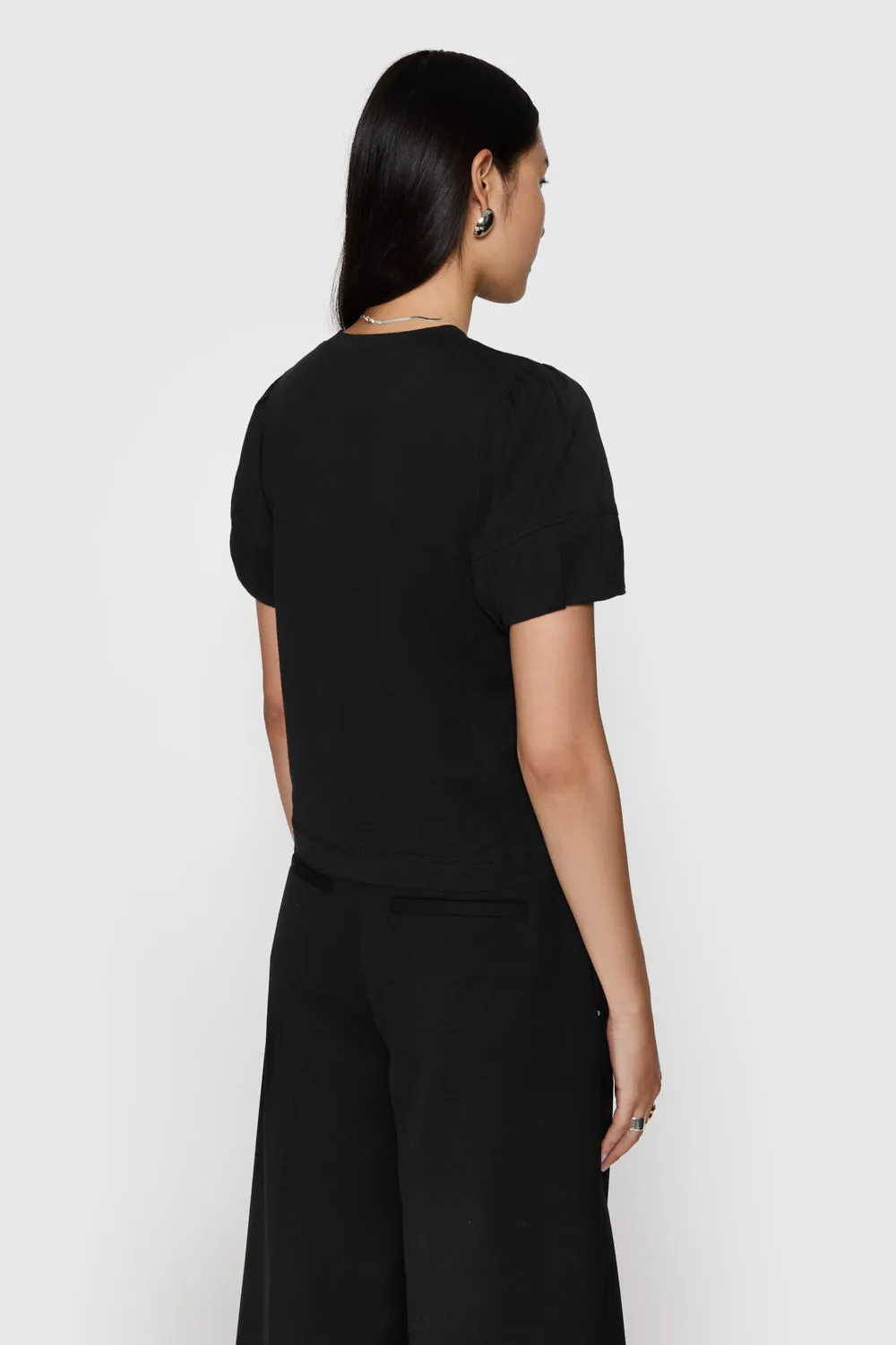 Val Puffed Sleeve Tee